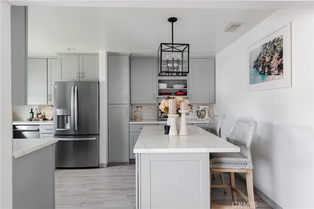 4922 W 137th Street Hawthorne, CA 90250