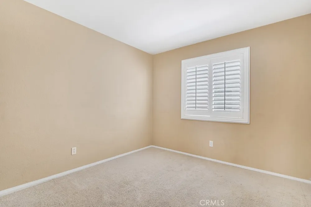 13232 Mira Mar Drive Sylmar, CA 91342