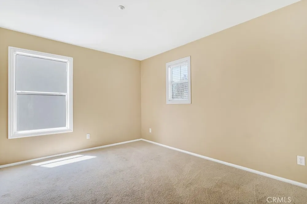 13232 Mira Mar Drive Sylmar, CA 91342