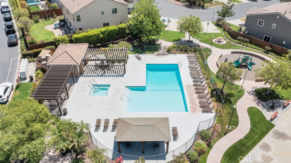 13232 Mira Mar Drive Sylmar, CA 91342