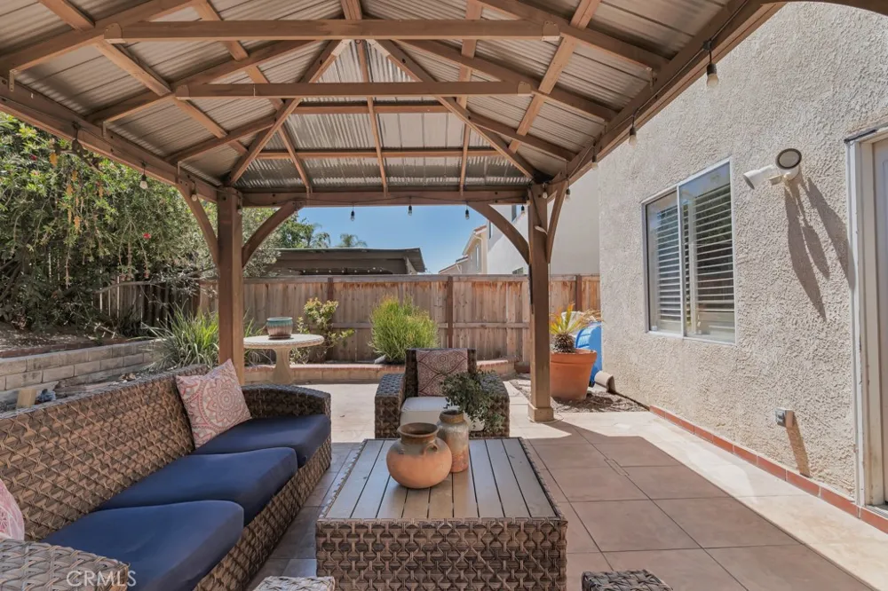 13232 Mira Mar Drive Sylmar, CA 91342