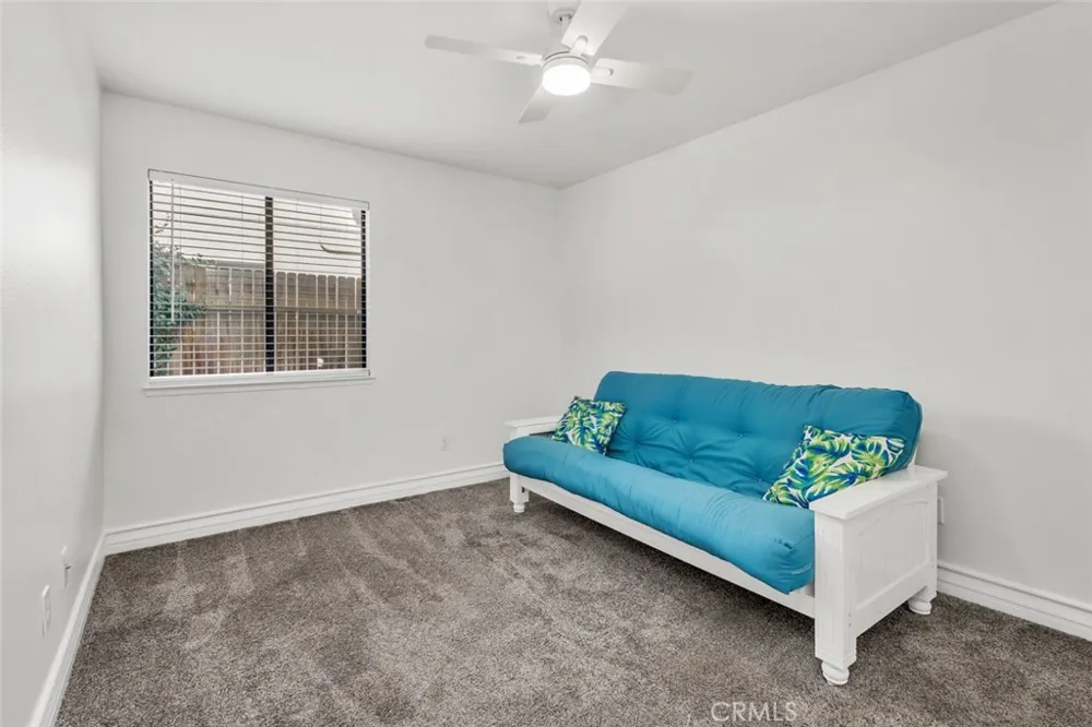 6501 Ambergrove Bakersfield, CA 93313