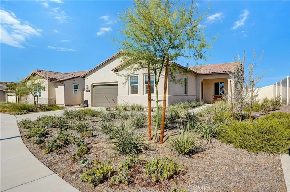 29455 Corte Halcon Valencia, CA 91354