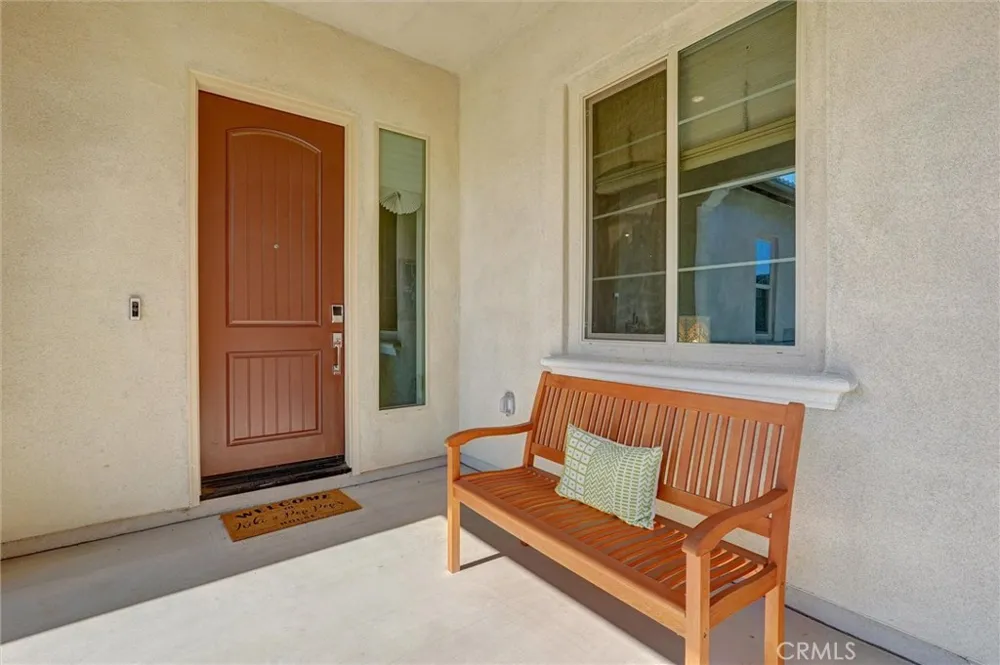 29455 Corte Halcon Valencia, CA 91354