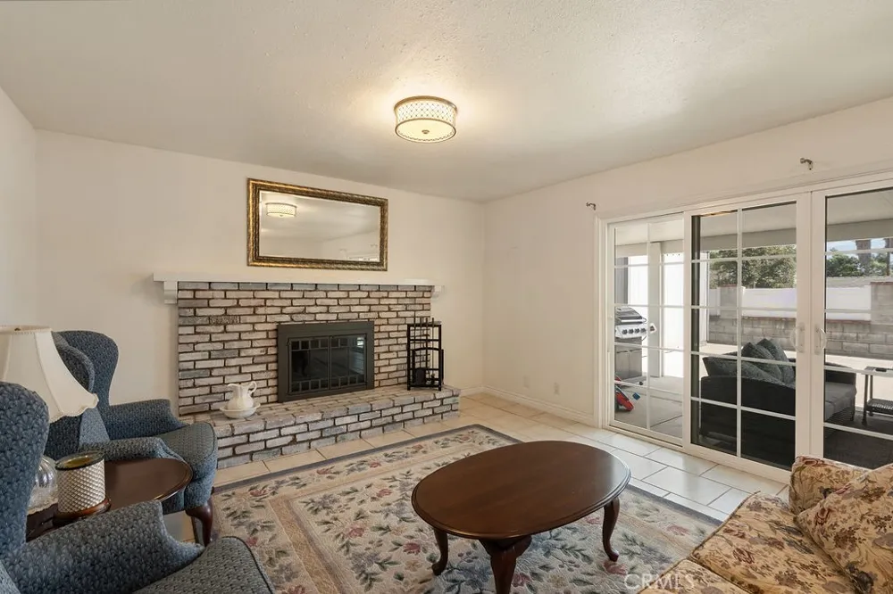 8671 La Vine Rancho Cucamonga, CA 91701