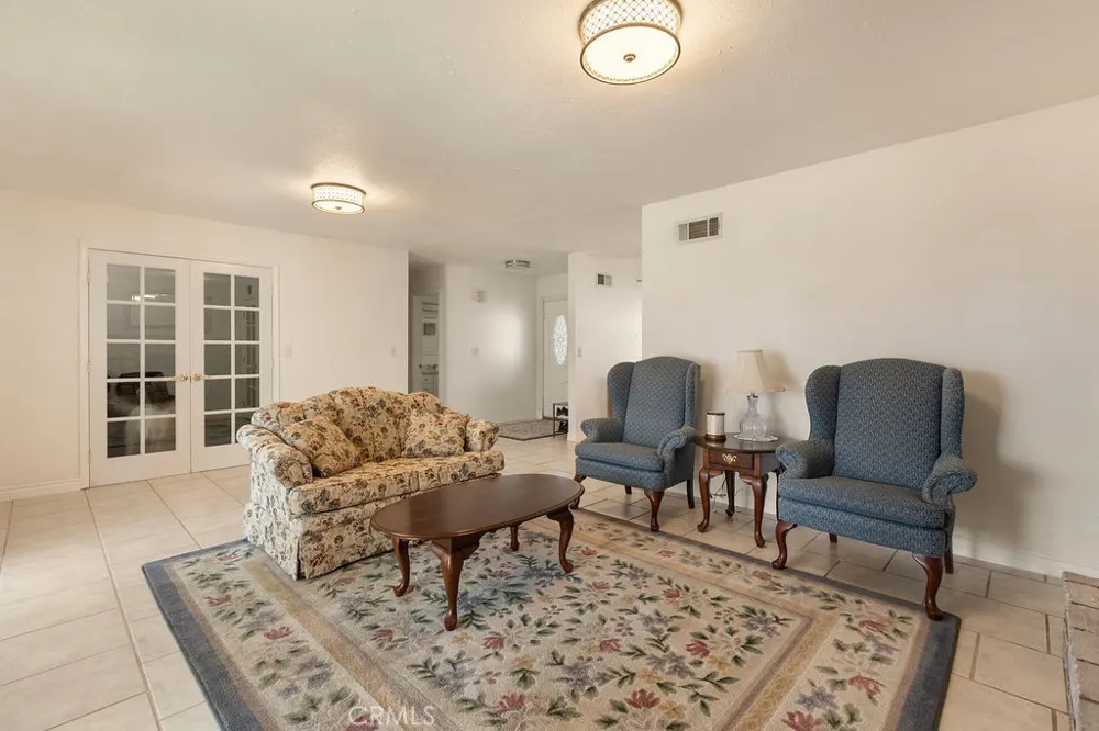 8671 La Vine Rancho Cucamonga, CA 91701