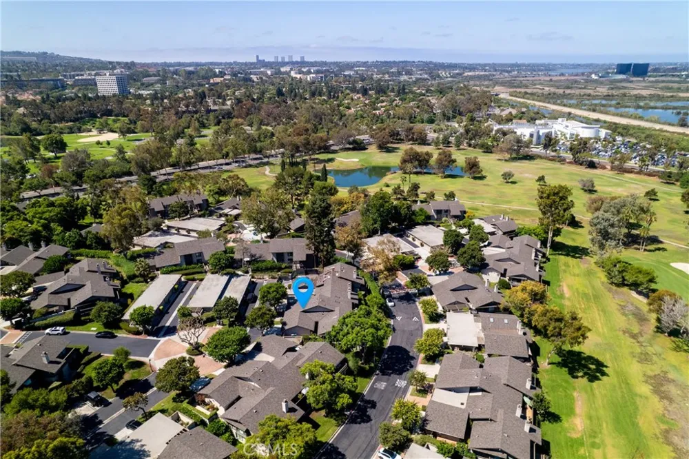 27 Palos #63 Irvine, CA 92612