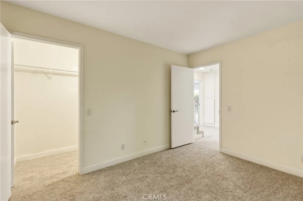 27 Palos #63 Irvine, CA 92612