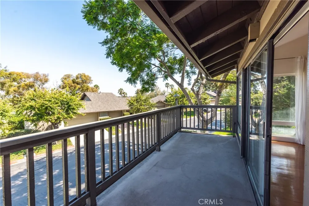 27 Palos #63 Irvine, CA 92612