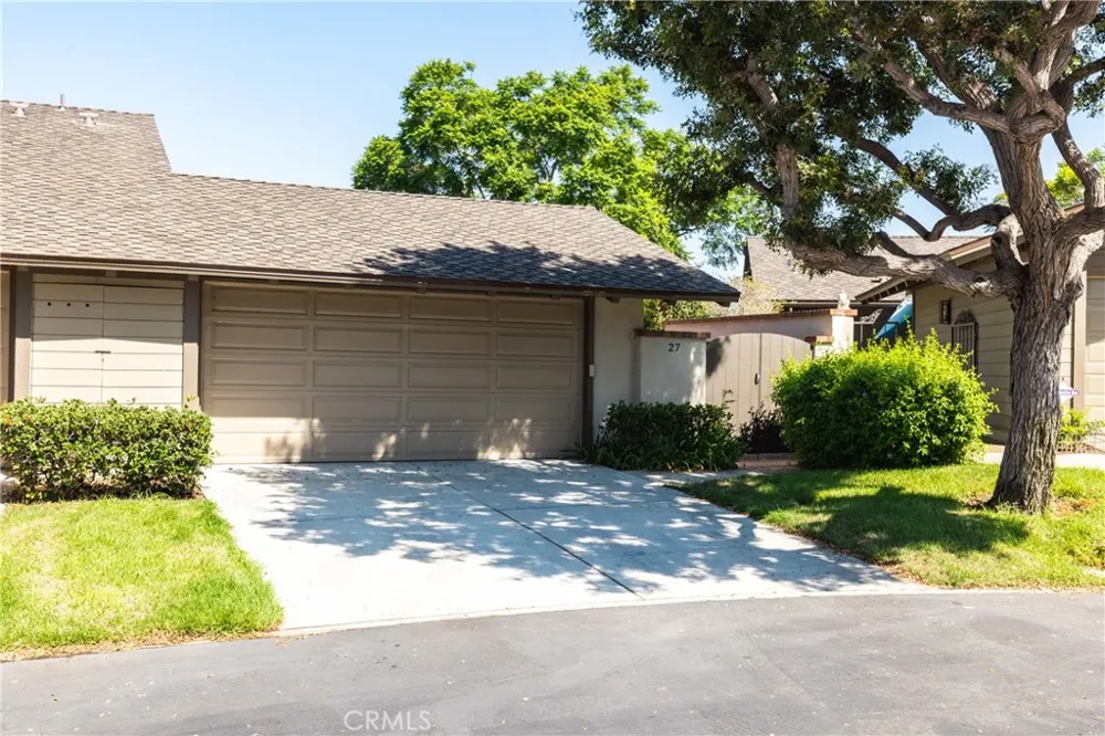 27 Palos #63 Irvine, CA 92612