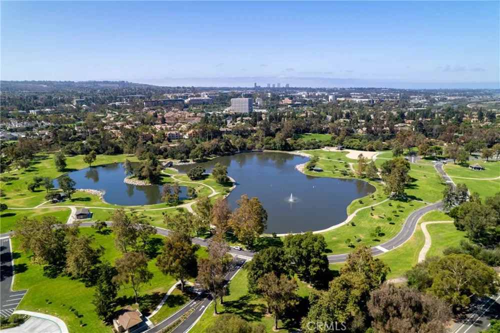 27 Palos #63 Irvine, CA 92612