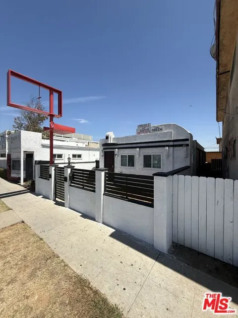 10024 S Western Avenue