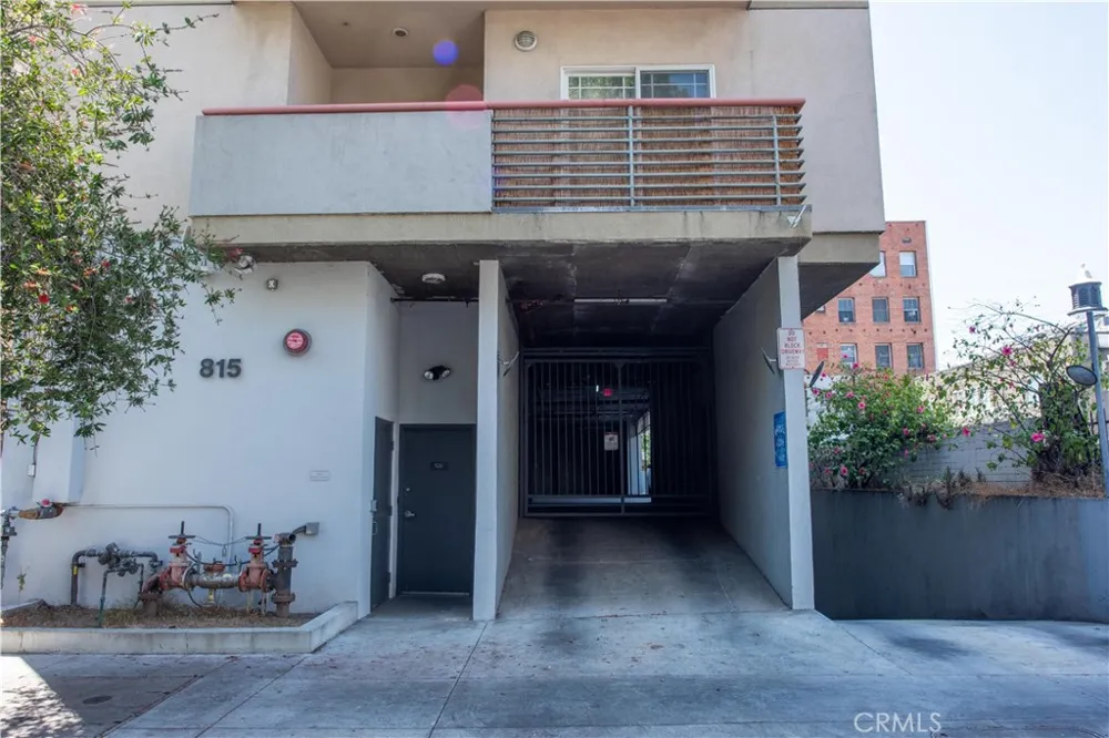 815 S Harvard Boulevard #201 Los Angeles, CA 90005