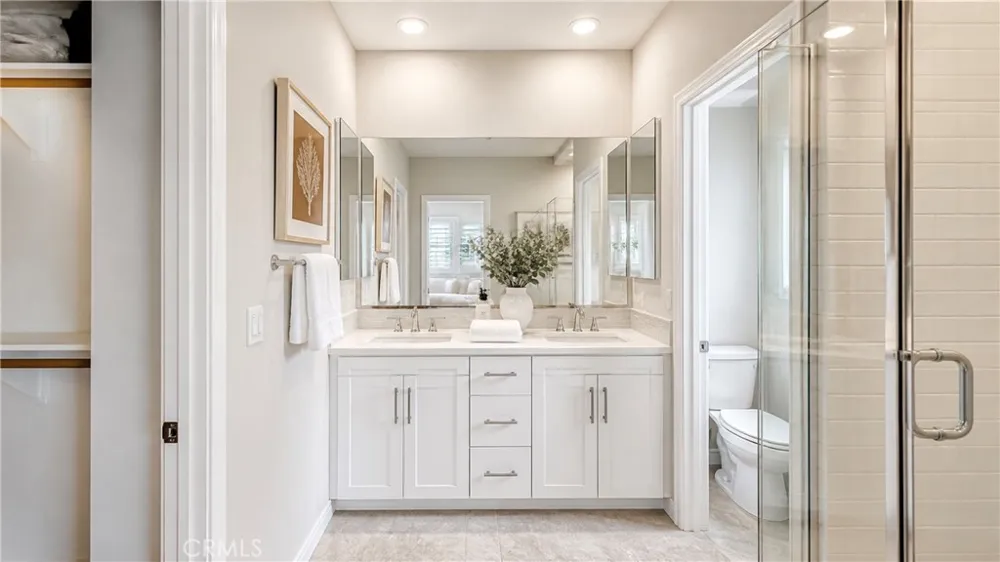 119 Excursion Irvine, CA 92618
