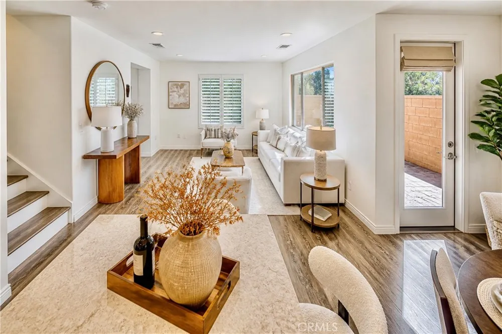 119 Excursion Irvine, CA 92618