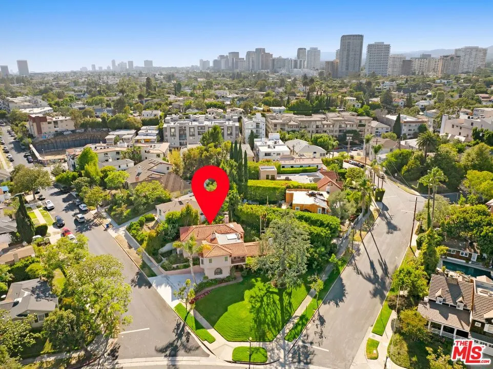 1717 Comstock Avenue Los Angeles, CA 90024