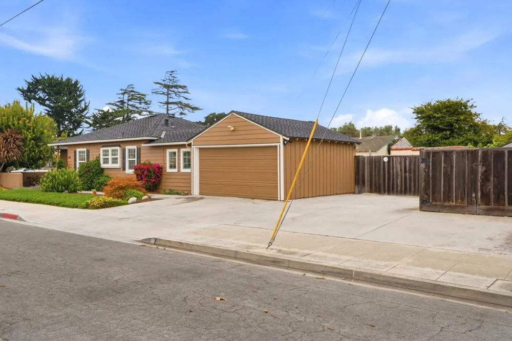 301 Lorimer Street Salinas, CA 93901