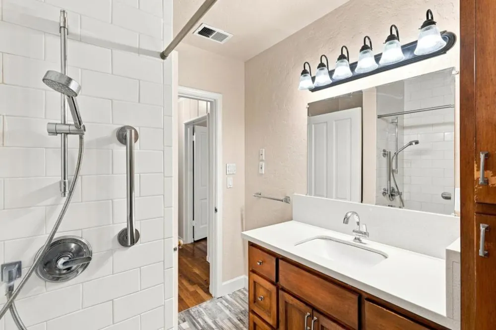 301 Lorimer Street Salinas, CA 93901