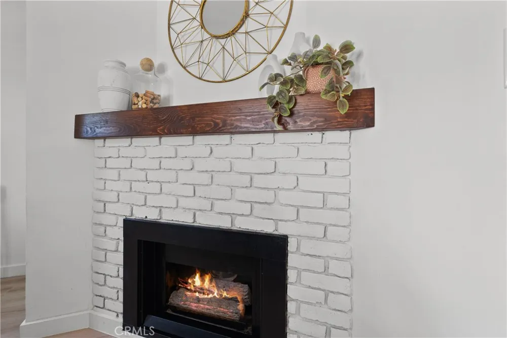 26914 Via Terraza Saugus, CA 91350