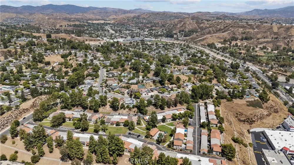 26914 Via Terraza Saugus, CA 91350