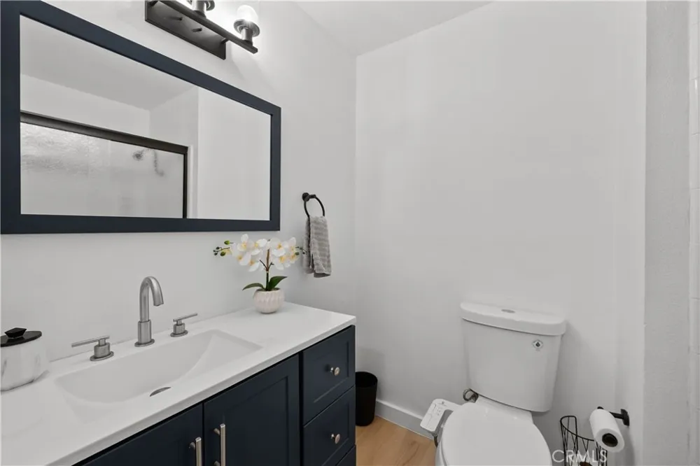 26914 Via Terraza Saugus, CA 91350