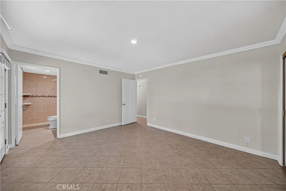 2134 Baseline Road La Verne, CA 91750
