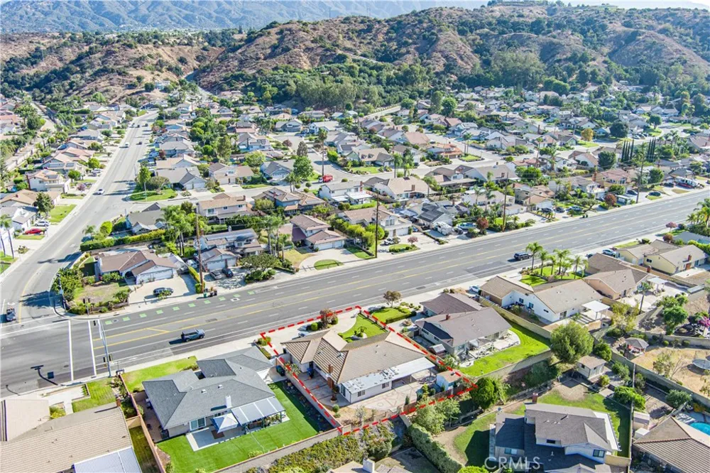 2134 Baseline Road La Verne, CA 91750