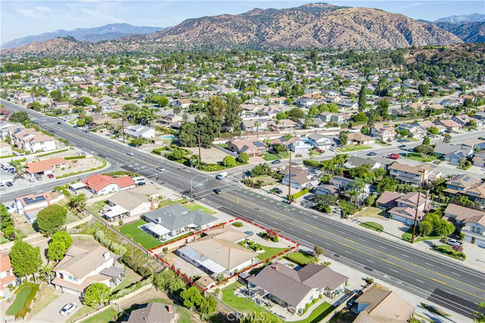 2134 Baseline Road La Verne, CA 91750