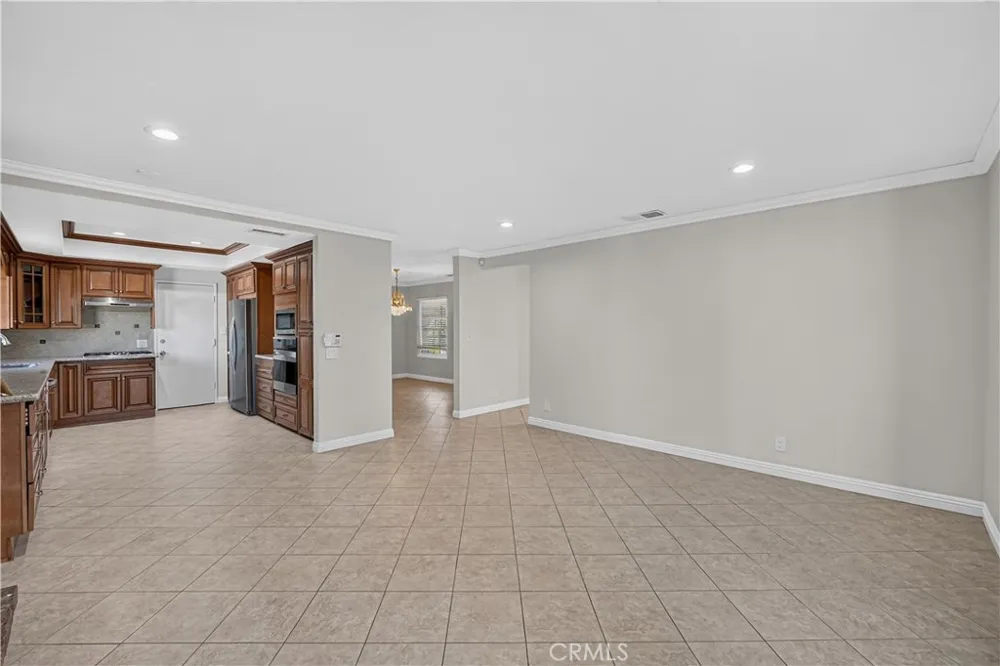 2134 Baseline Road La Verne, CA 91750