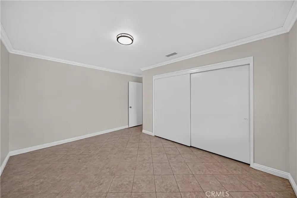 2134 Baseline Road La Verne, CA 91750