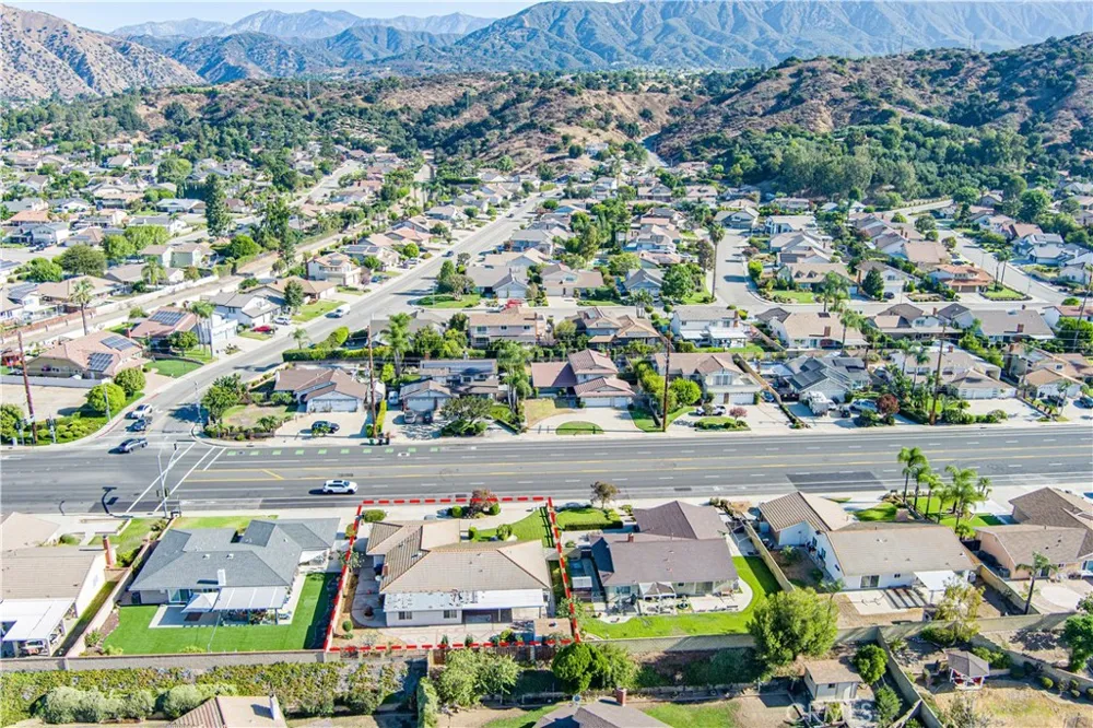 2134 Baseline Road La Verne, CA 91750