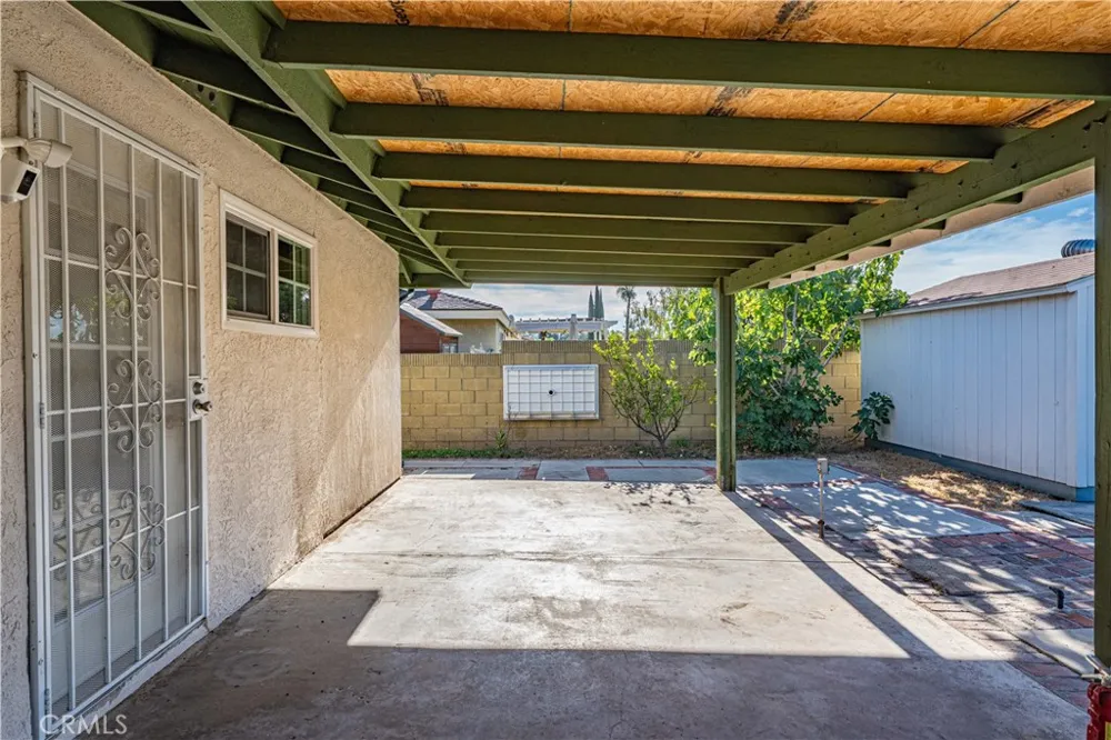 2134 Baseline Road La Verne, CA 91750