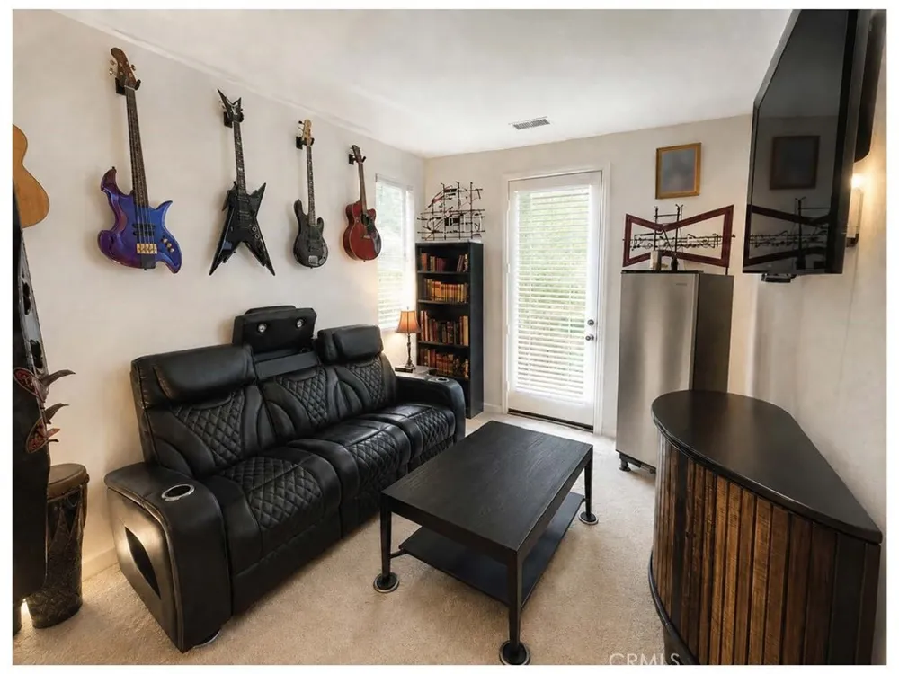 266 Carrizo Creek Road Camarillo, CA 93010