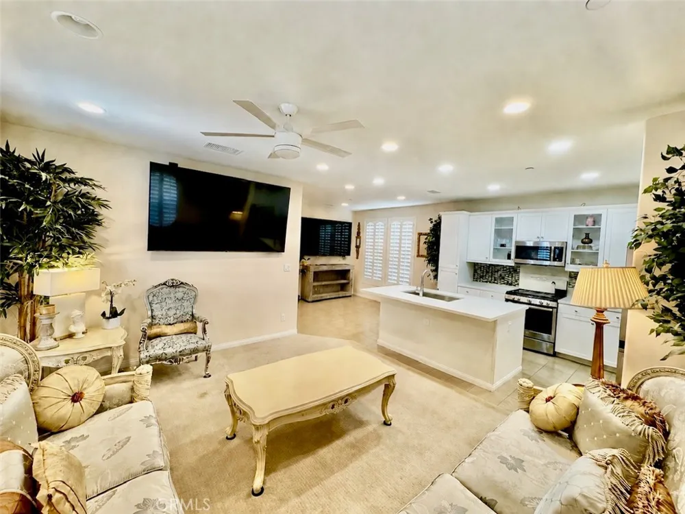 266 Carrizo Creek Road Camarillo, CA 93010