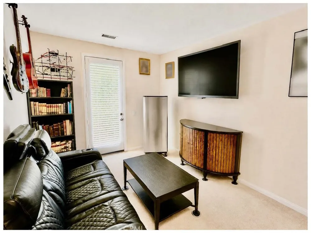 266 Carrizo Creek Road Camarillo, CA 93010