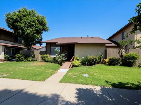 4542 Yosemite Drive