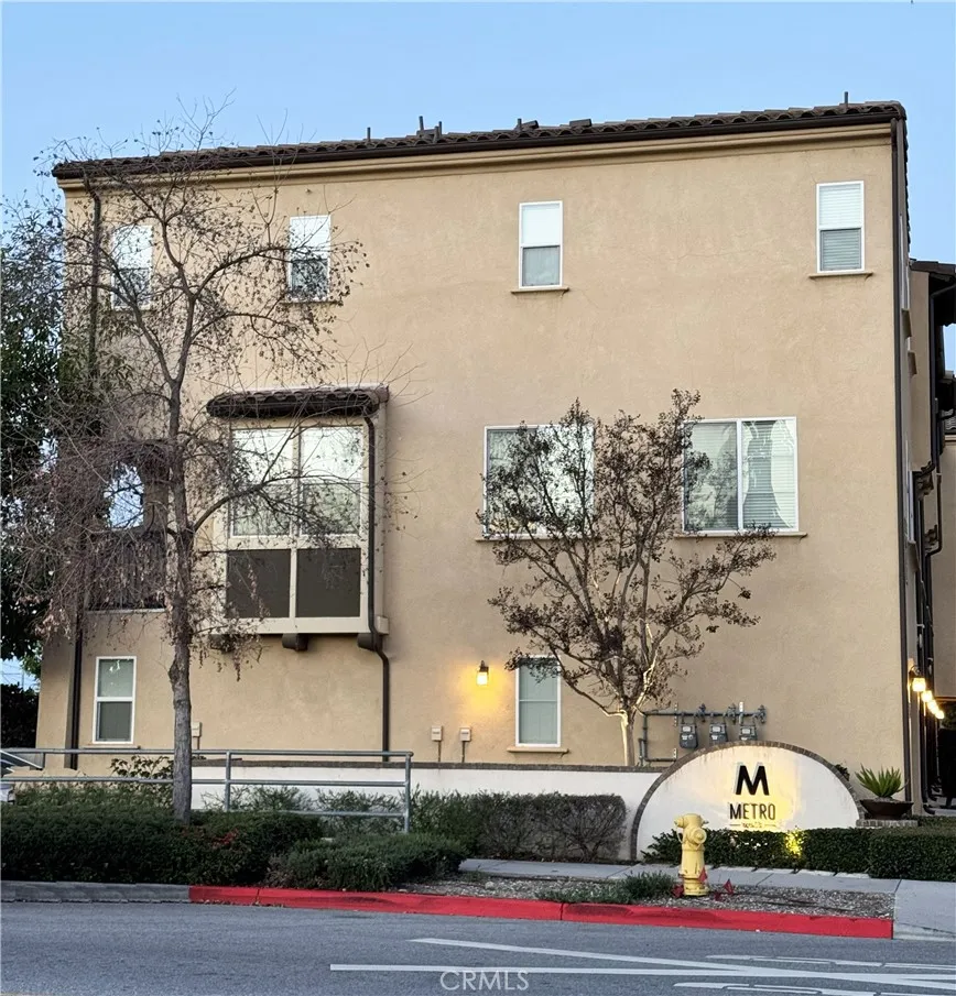 803 Dalton Avenue #101 Azusa, CA 91702