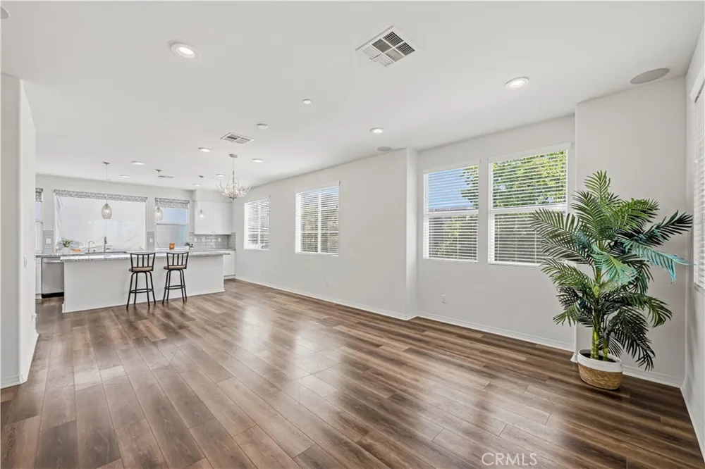 803 Dalton Avenue #101 Azusa, CA 91702