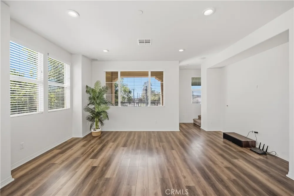 803 Dalton Avenue #101 Azusa, CA 91702