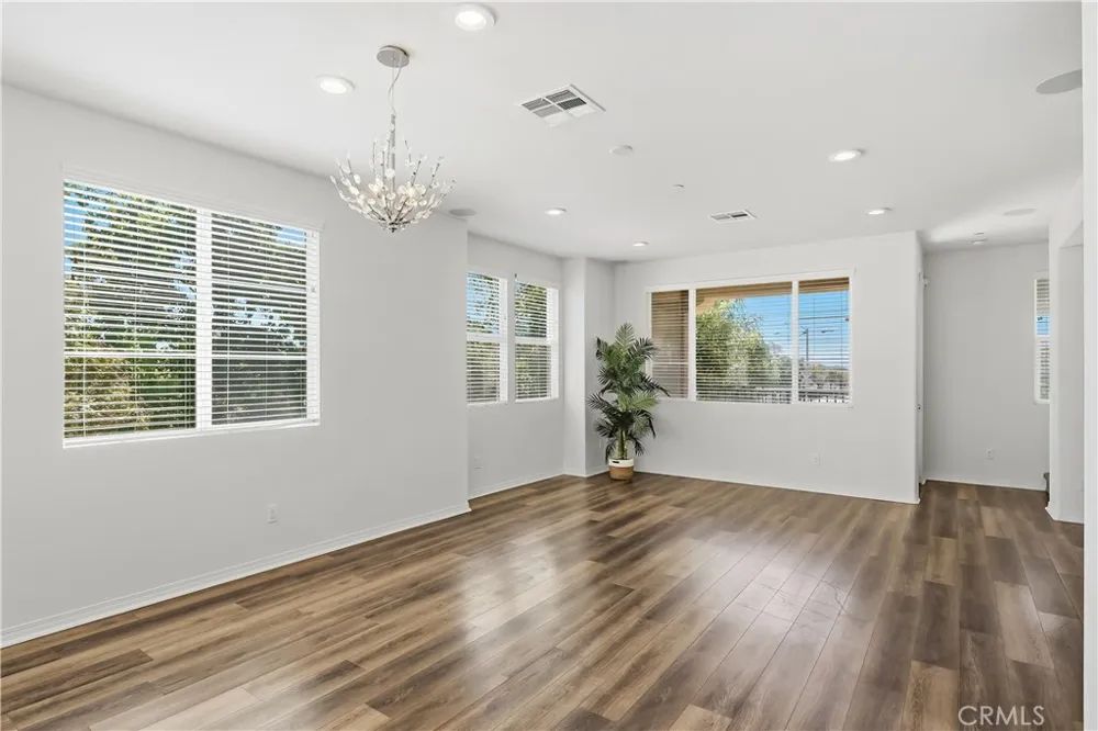 803 Dalton Avenue #101 Azusa, CA 91702