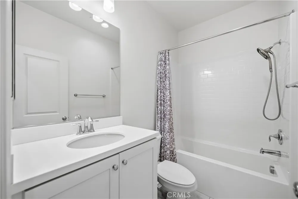 803 Dalton Avenue #101 Azusa, CA 91702