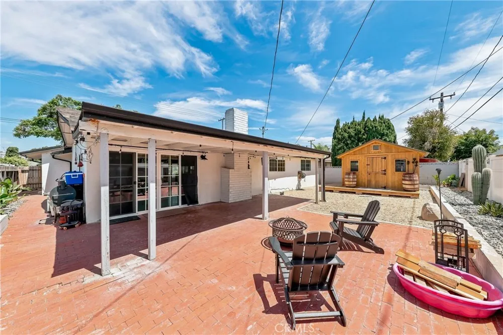 1566 W Crone Anaheim, CA 92802
