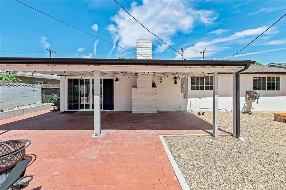 1566 W Crone Anaheim, CA 92802
