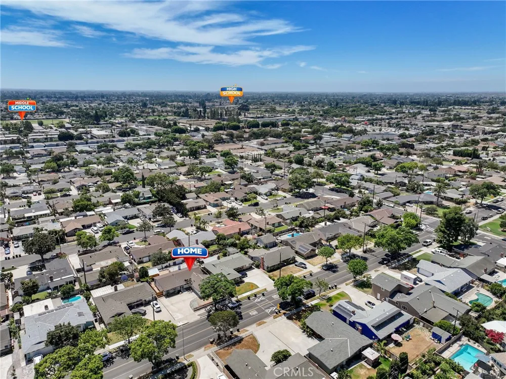 1566 W Crone Anaheim, CA 92802