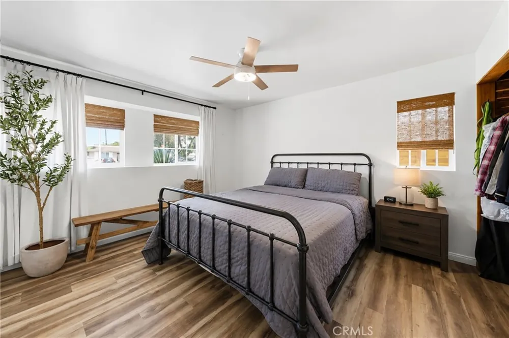 1566 W Crone Anaheim, CA 92802