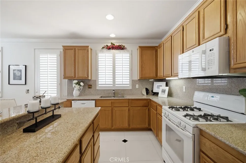 17537 Sagebrush Carson, CA 90746