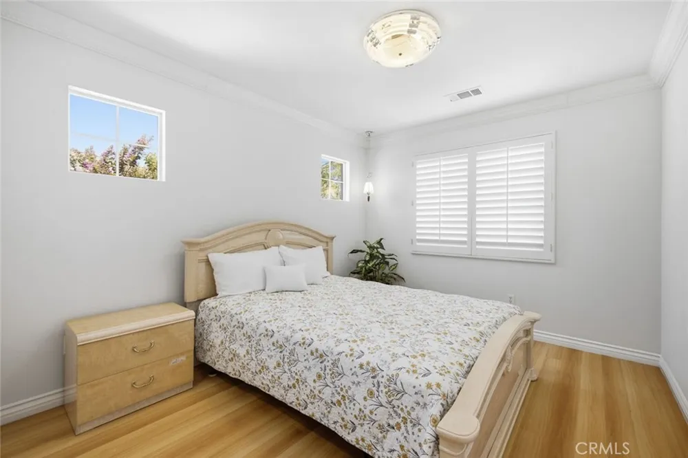 17537 Sagebrush Carson, CA 90746
