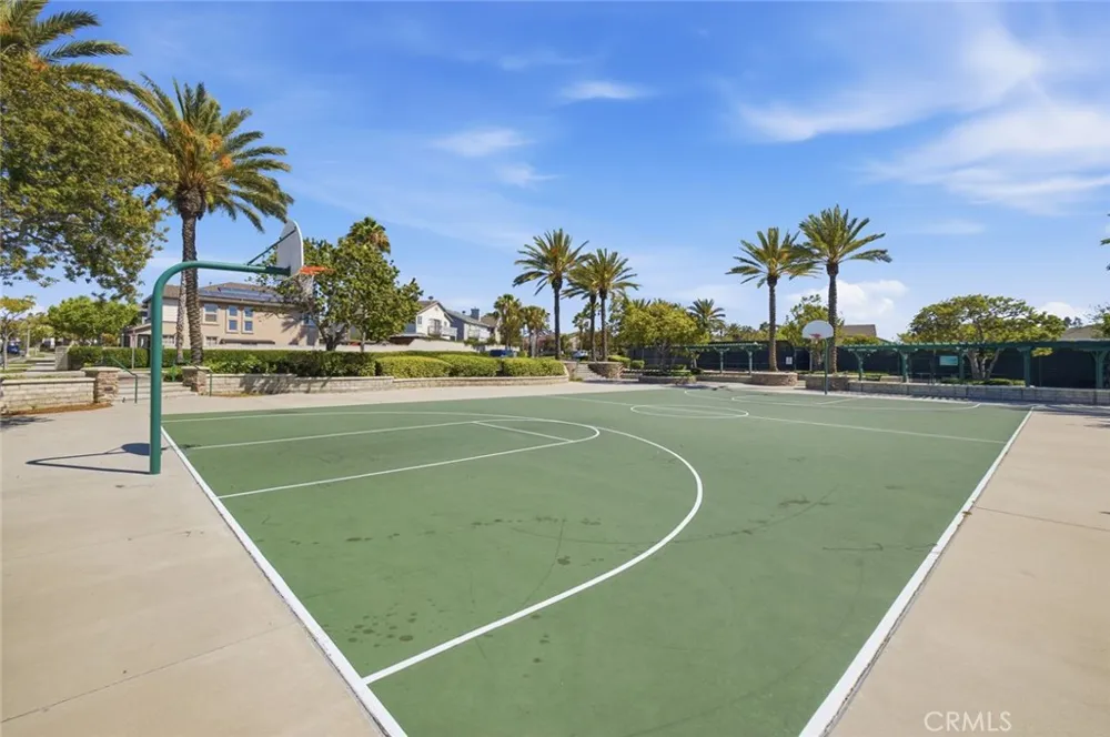 17537 Sagebrush Carson, CA 90746