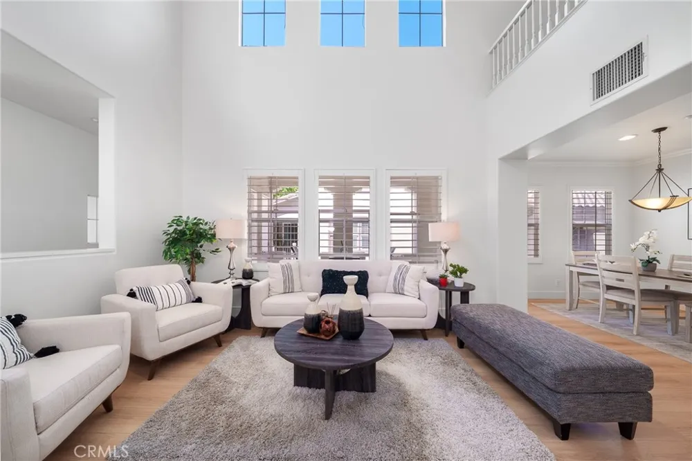 191 Lockford Irvine, CA 92602