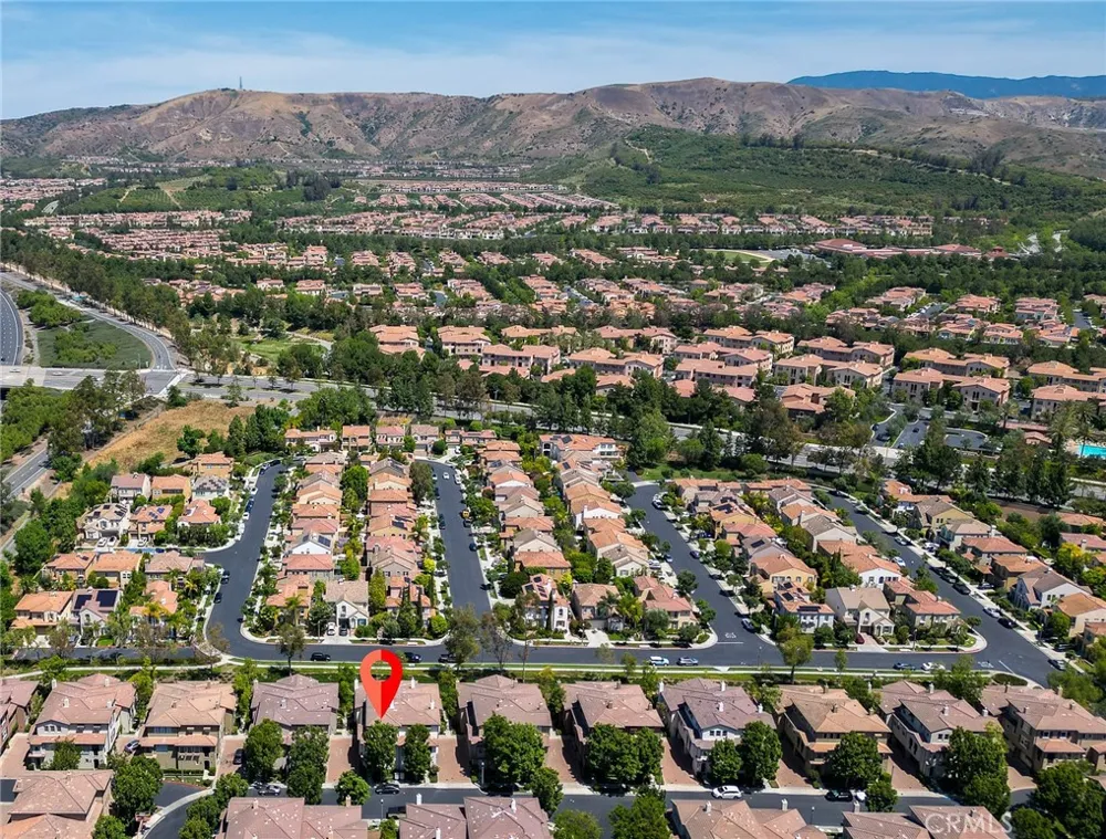 191 Lockford Irvine, CA 92602